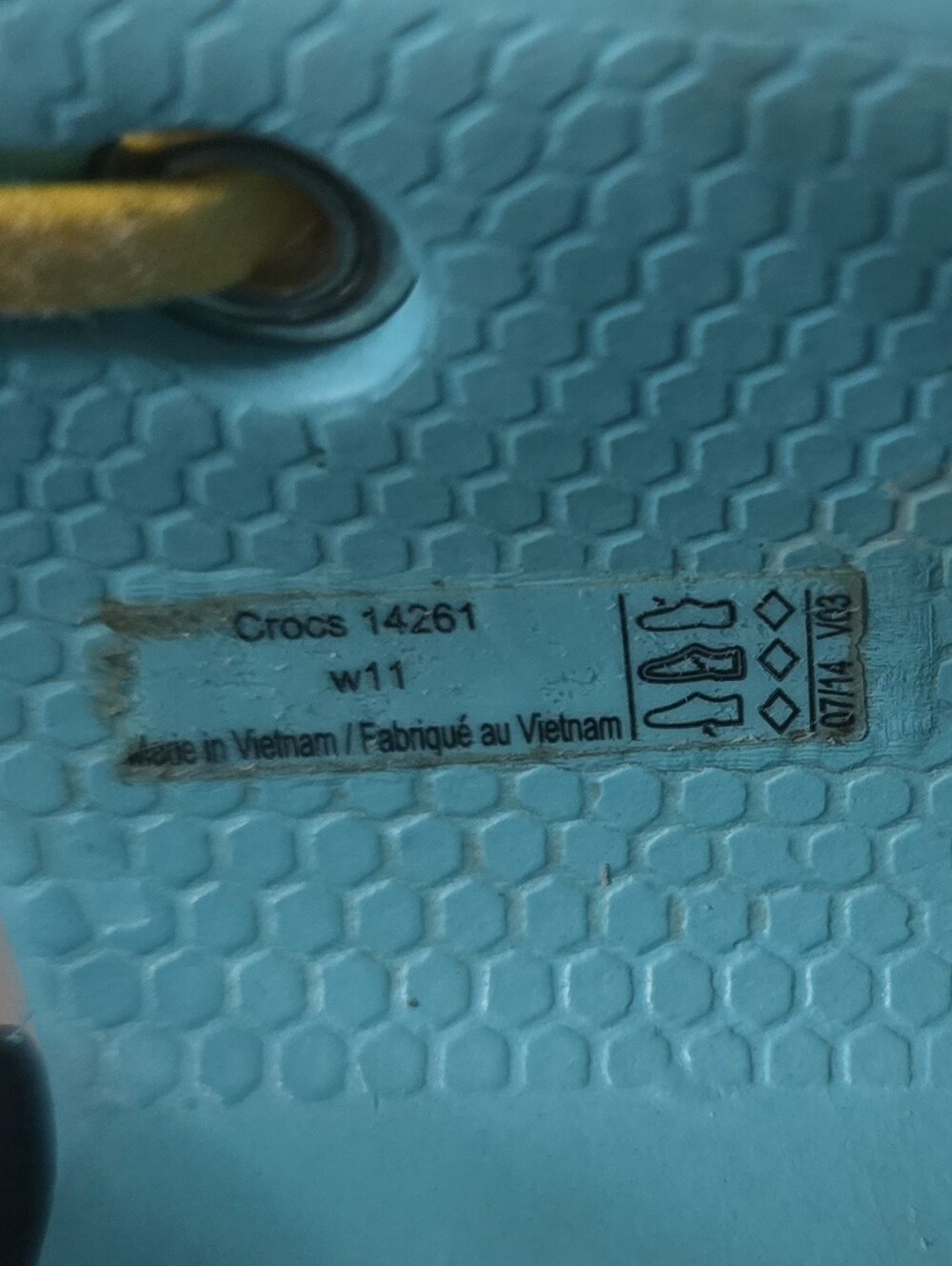Crocs Boat Shoes Sandals # 14261 Women's 11 Blue Yellow - Picture 2 of 9